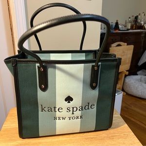 Kate Spade Ella Stripe Printed Tote and Large Pouch - carried once